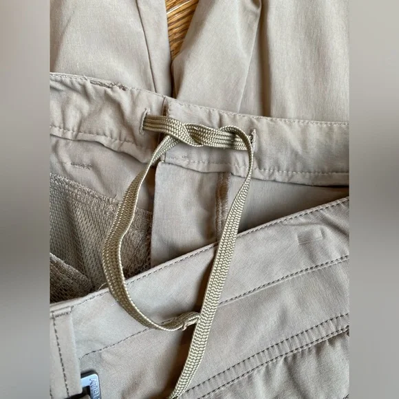 Athleta Dipper Pant 2 Petite Beige - Picture 11 of 16